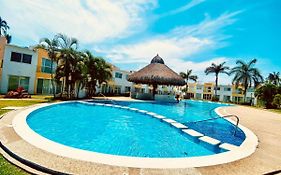 Nuevo En Booking Casa Terranium Acapulco Diamante